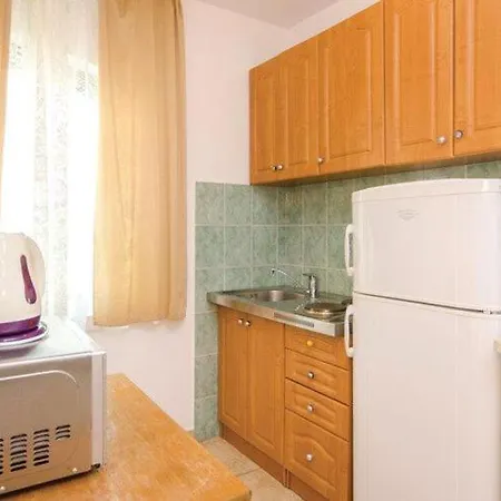 Iovo - Comfort One Bedroom With Terrace A2 Lejlighed