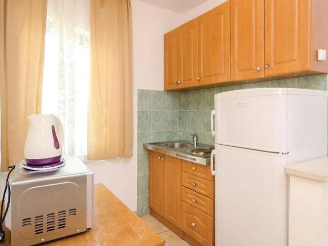 Iovo - Comfort One Bedroom With Terrace A2 Apartment
